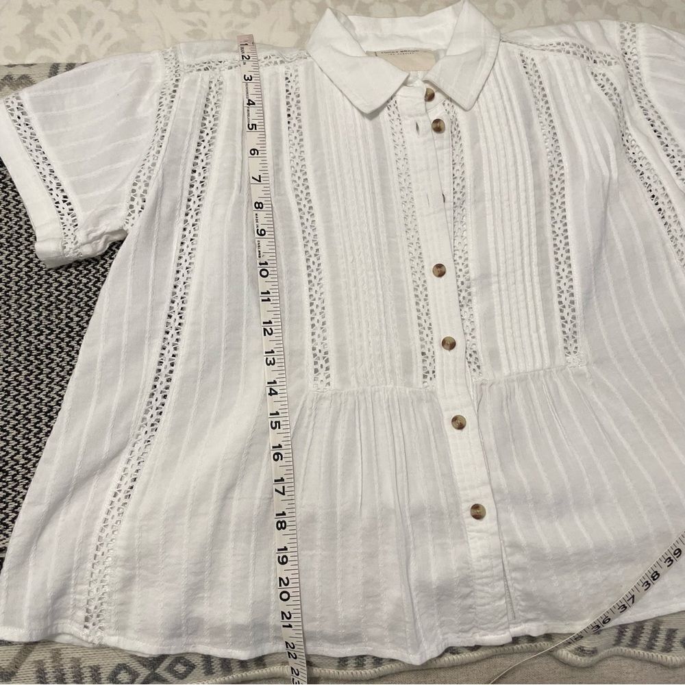 Lucky Brand White Lace Details Buttoned Down Flowy Shirt Sz-XS - Picture 10 of 15